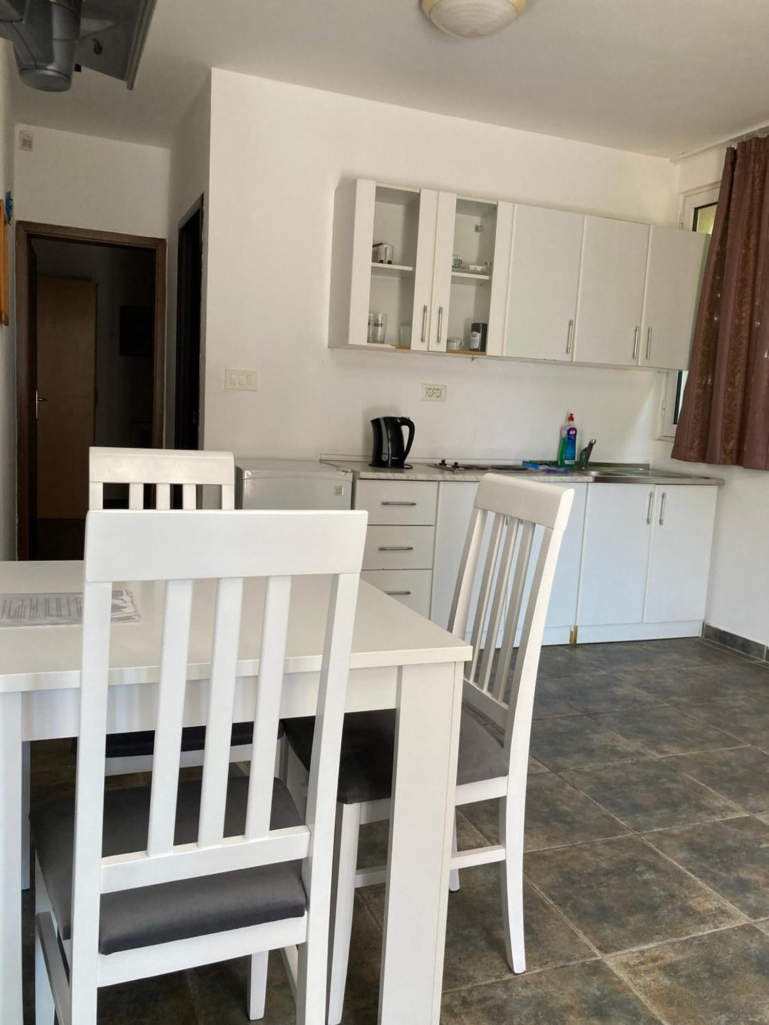 Mijovic Apartments Budua Esterno foto